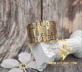 VÒNG TAY BẢN TO ĐÍNH ĐÁ TRẮNG 