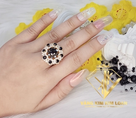 NHẪN HOA HỘT ĐEN 