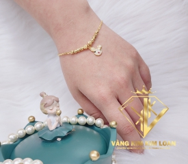 Vòng tay charm thỏ đính đá màu 