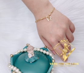 Lắc tay cánh bướm 