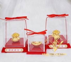 Thỏi vàng 