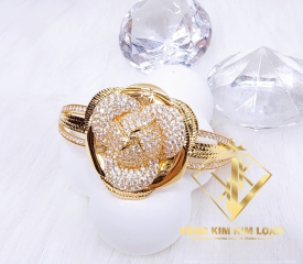 VÒNG TAY 18K M01