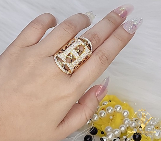NHẪN TO BẢN CHỮ H 