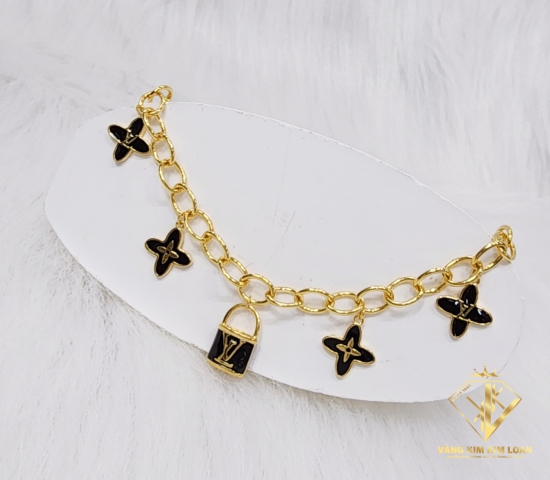 LẮC TAY 18K M31